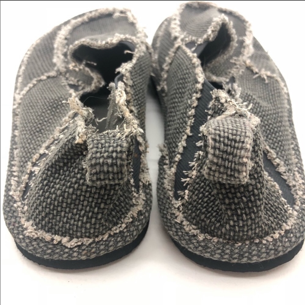 Op slip on gray distressed flat shoes - Picture 3 of 6